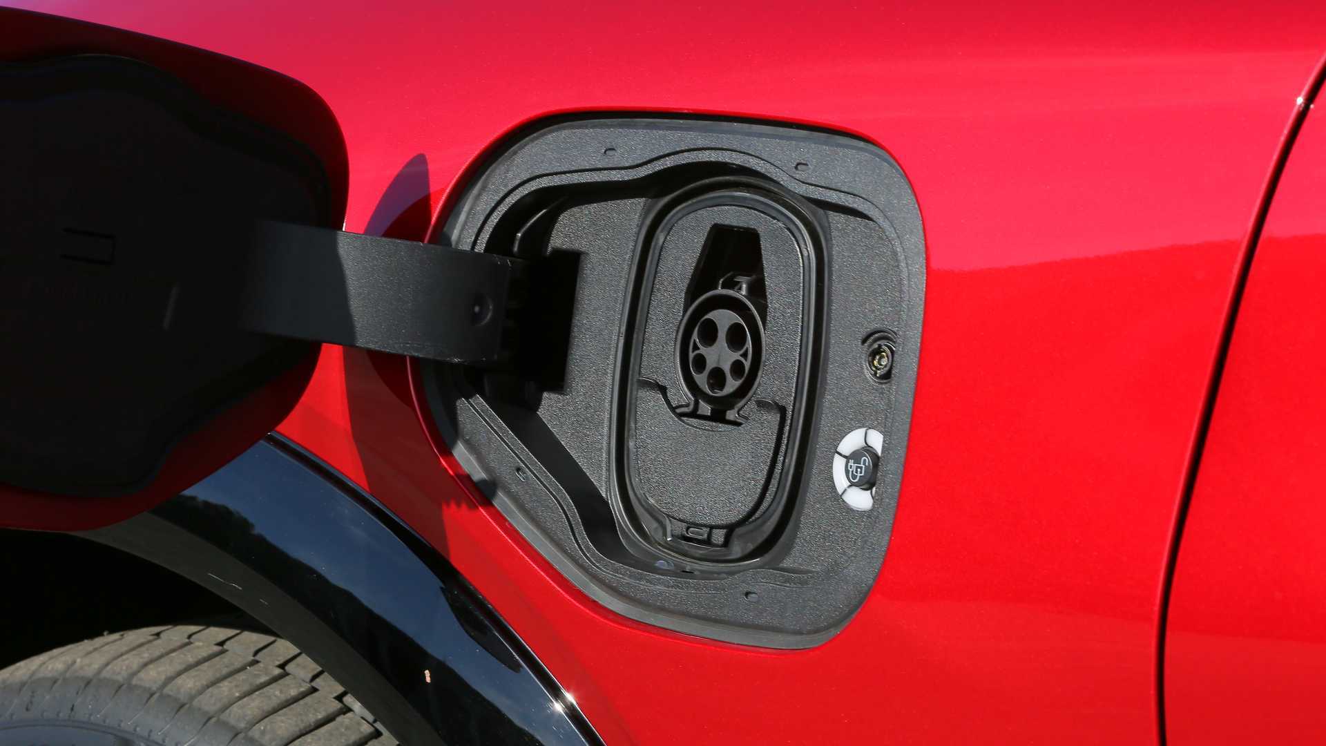 2021-ford-mustang-mach-e-exterior-charge