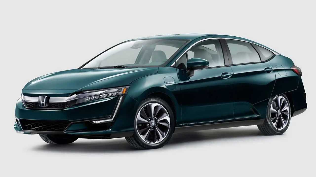 Электромобиль и подключаемый гибрид Honda Clarity дебютировали в Нью-Йорке