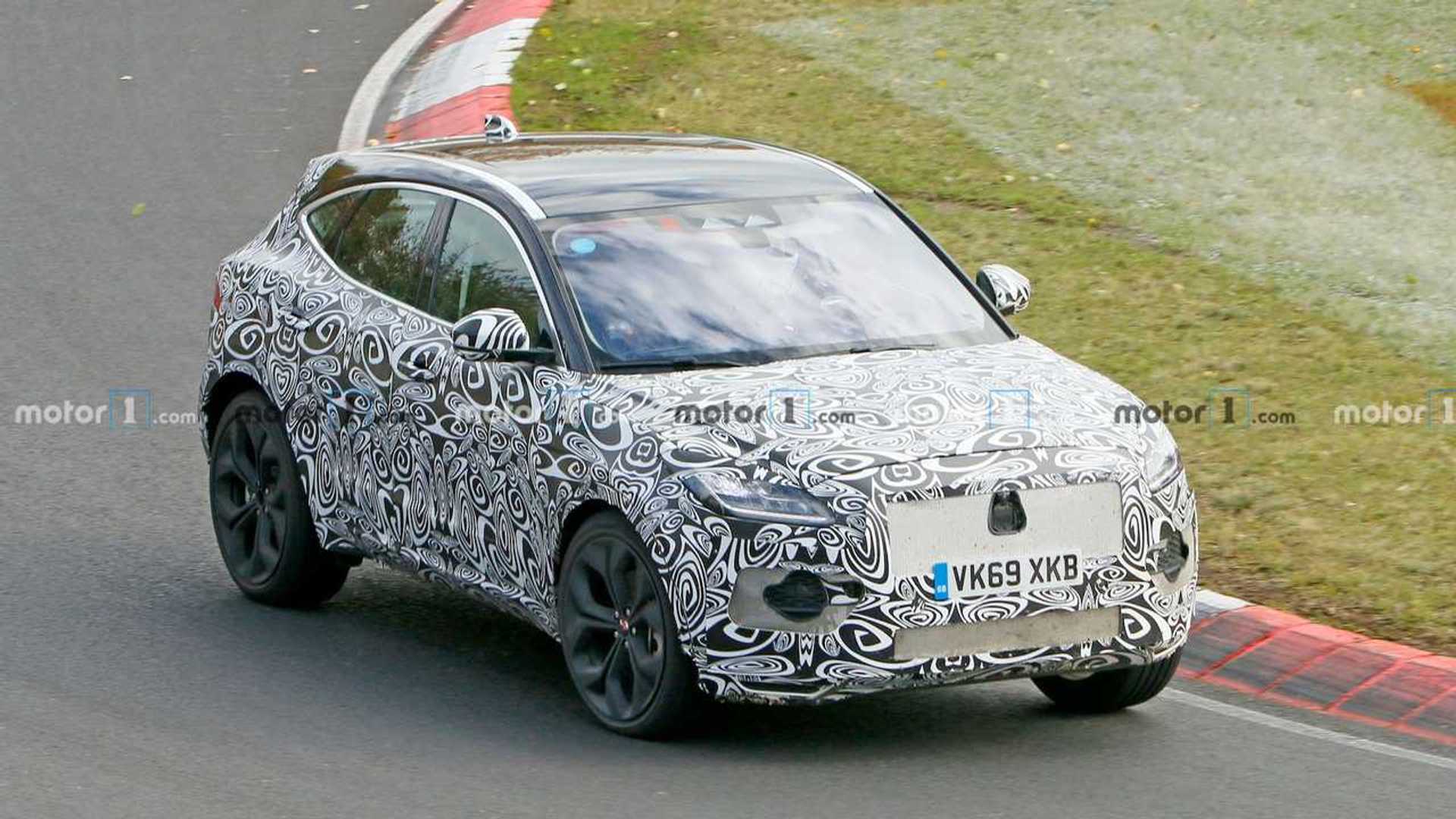 jaguar-e-pace-facelift-spied-nurburgring