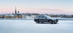 Новый Volvo V90 Cross Country Зима