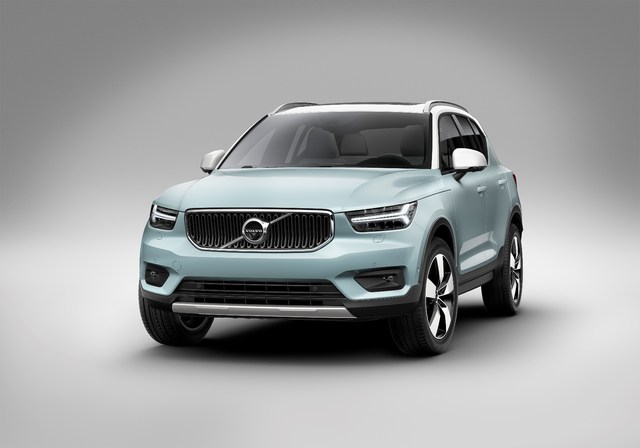 213074_New_Volvo_XC40_exterior.jpg