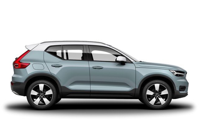 213078_New_Volvo_XC40_exterior.jpg