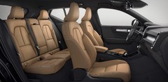 213046_New_Volvo_XC40_interior.jpg
