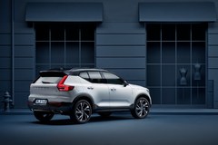 213119_New_Volvo_XC40_exterior.jpg