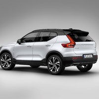 213067_New_Volvo_XC40_exterior.jpg