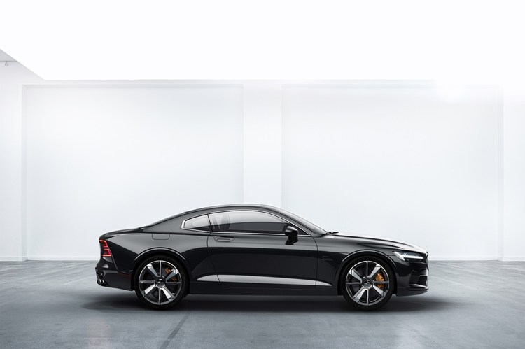 215047_Polestar_1_black_exterior_side.jpg