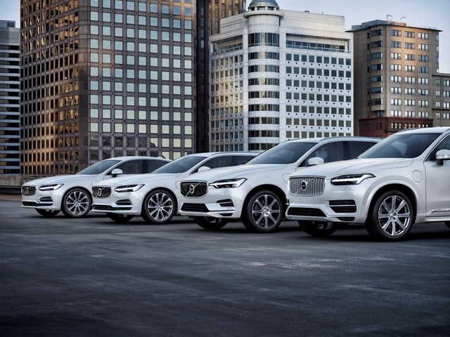 207937_Volvo_Cars_T8_Twin_Engine_Range.jpg