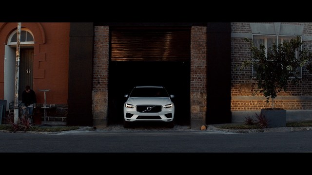 209068_Still_from_new_Volvo_XC60_brand_film.jpg