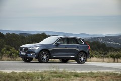 208160_The_new_Volvo_XC60_T6.jpg