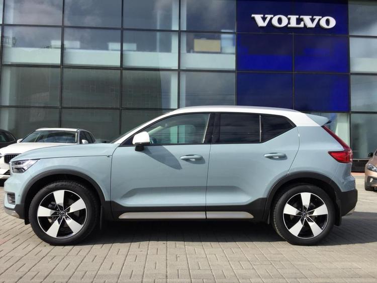 XC40.thumb.jpg.2adfcf8c148852cf3cea4a621c8cab9c.jpg