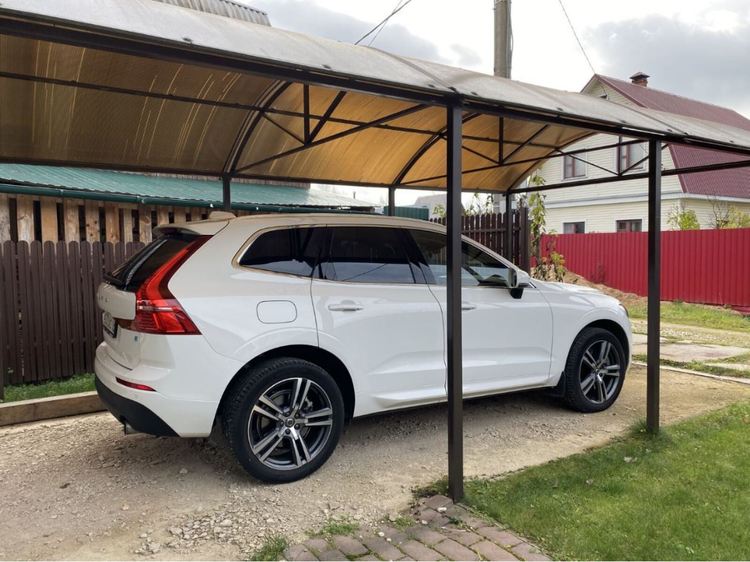 1. XC60 - R20.JPG