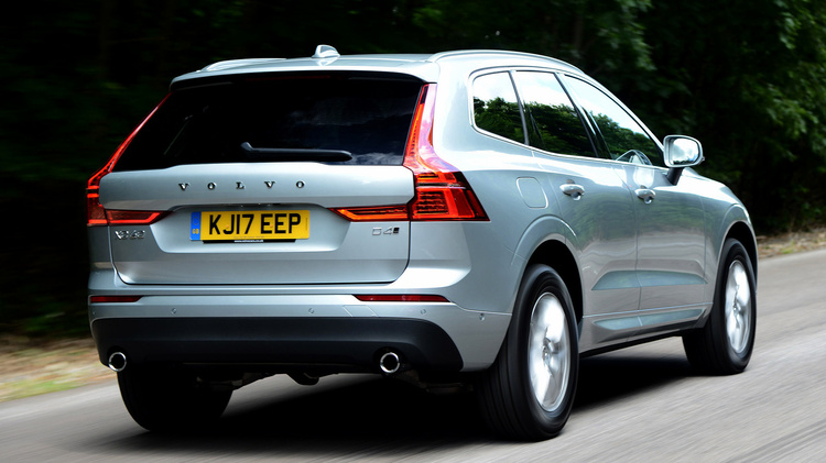 carpixel.net-2017-volvo-xc60-uk-66865-hd.jpg